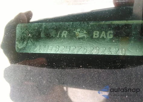 2007 Ford Mustang Gt Deluxe/Gt Premium z USA, uszkodzony, nr VIN 1ZVHT82H275292420